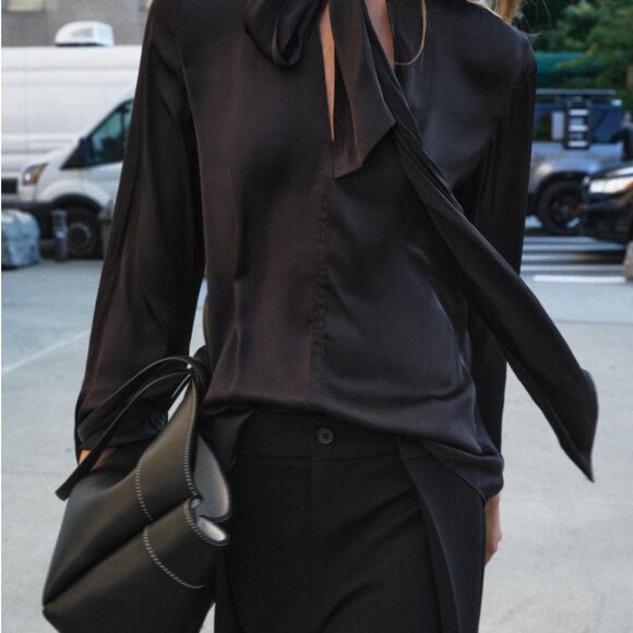 ZARA Black Bow-Neck Blouse (Ref. 7038/019/800) – Size M – New without tags - Picture 2 of 12